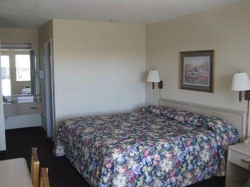 Sunset Inn Jacksonville Room photo